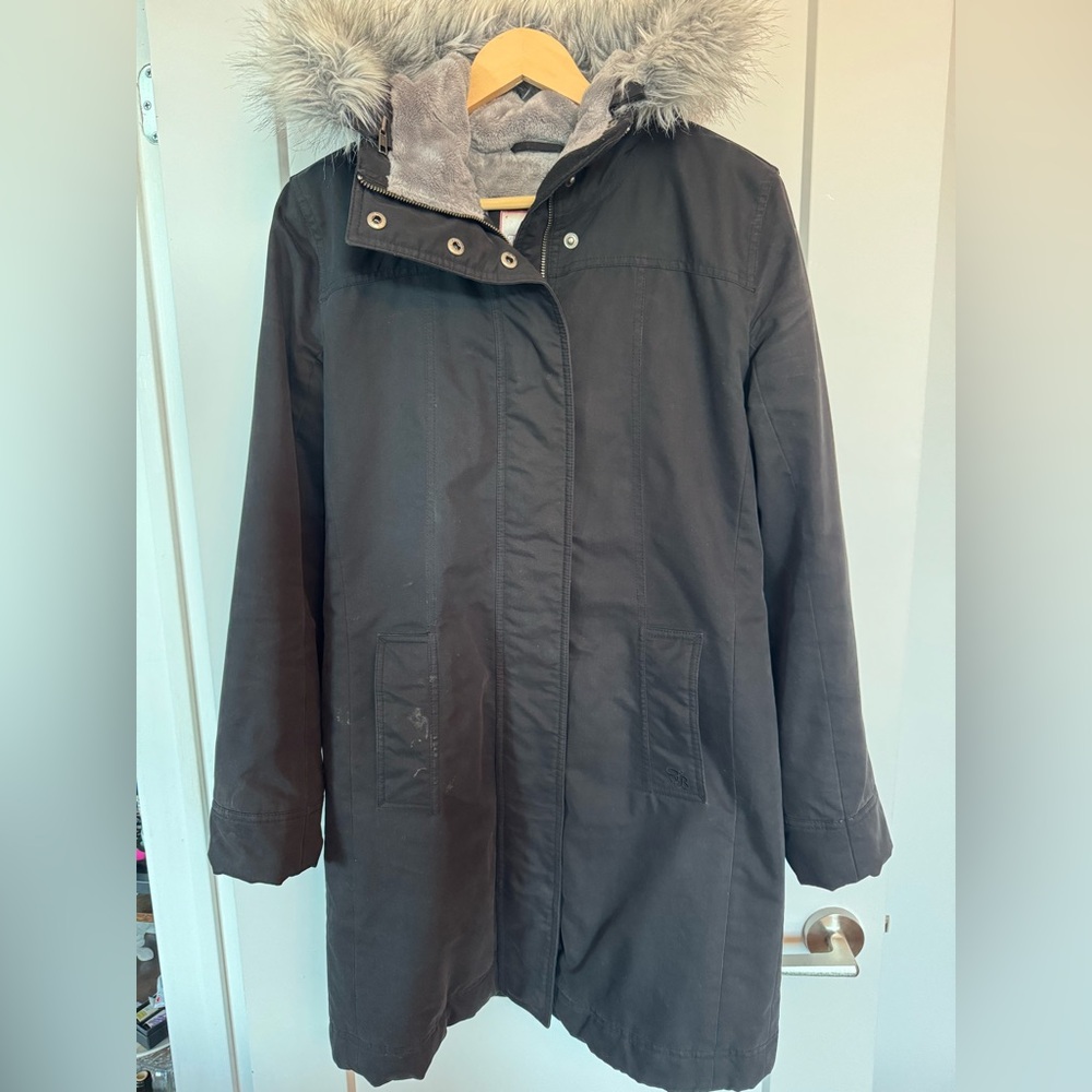 Aritzia Black Parka with Fur Hood